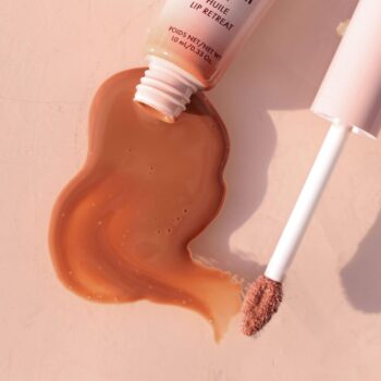Wander Beauty Lip Retreat Oil - Skinny Dip (Nude) - 4 in 1 Tinted Lip Oil + Moisturizing Lip Gloss With Avocado, Vitamin E & Rosehip - Luxurious Lip Care for Dry Lips That Softens & Hydrates
